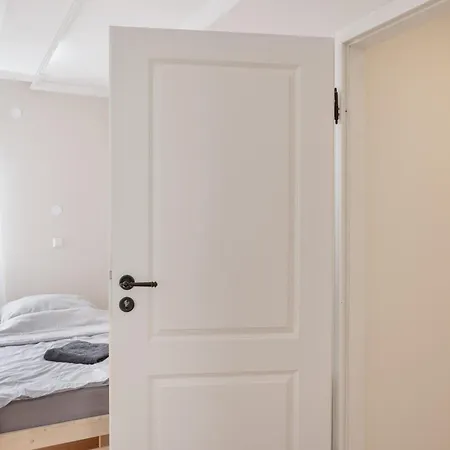 Apartment C & D Ii